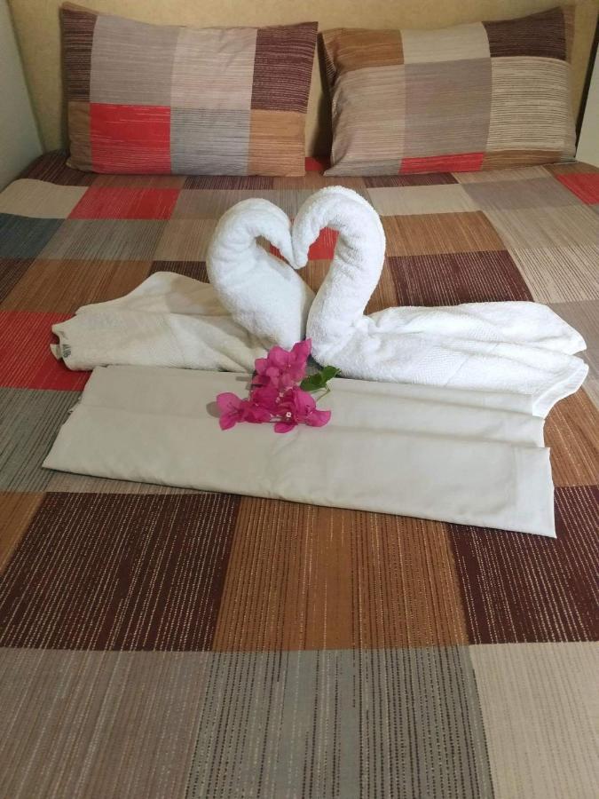 Park Vil-La Apartelle Quezon City Dış mekan fotoğraf
