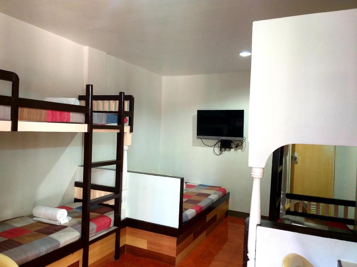 Park Vil-La Apartelle Quezon City Dış mekan fotoğraf